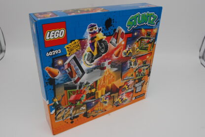 LEGO City 60293 Stunt-Park - Image 2