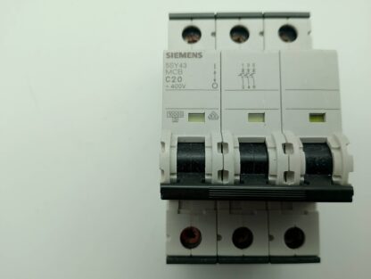 Siemens 5SY4320-7 MCB C20 ~ 400V Sicherungsautomat 3pol.