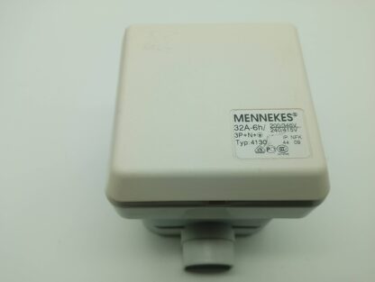 Mennekes Typ 4130 32A-6h 5p 400V IP 44 cremeweiß